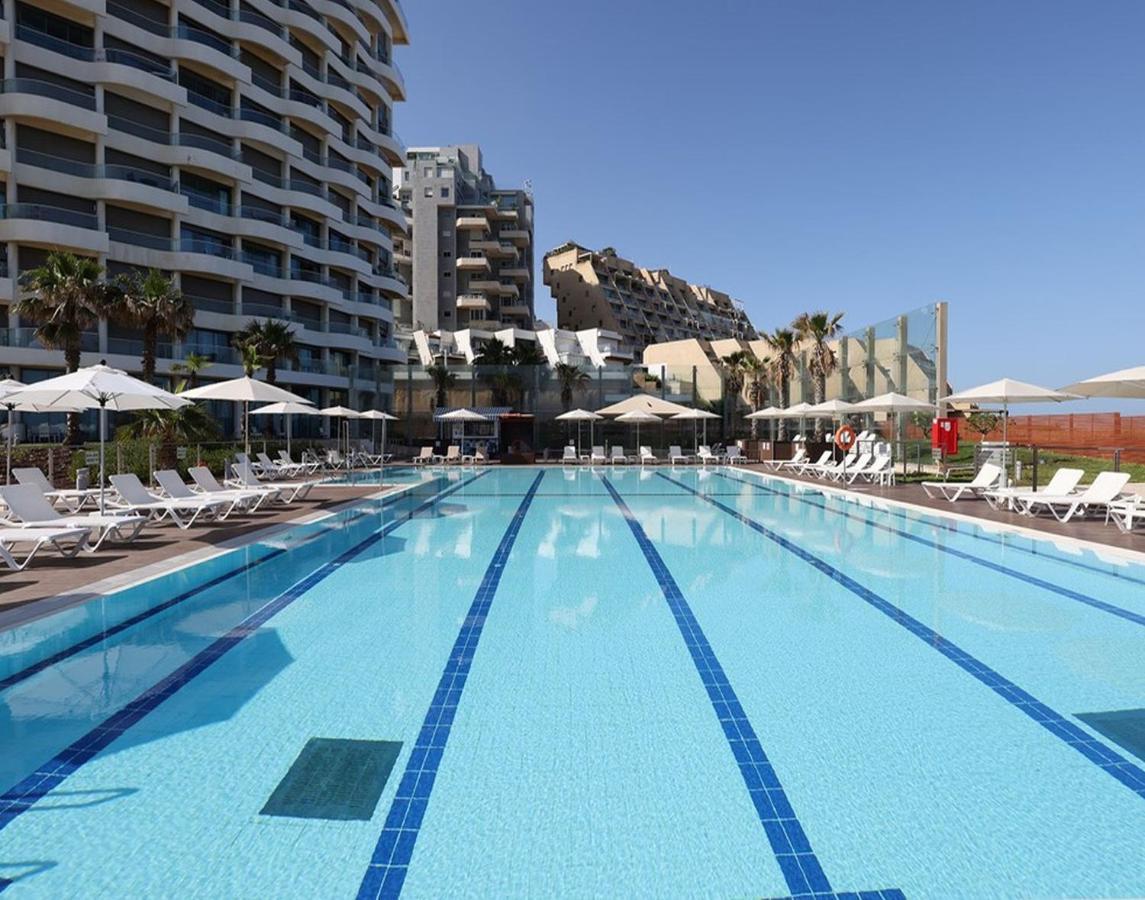 Play Hatzuk Beach Tel Aviv Buitenkant foto